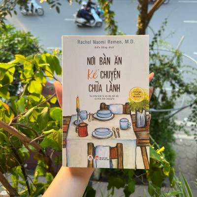 Sách - Nơi Bàn Ăn Kể Chuyện Chữa Lành - Sự Chữa Lành Là Sợi Dây Kết Nối Và Thức Tỉnh Chúng Ta - 2H Books