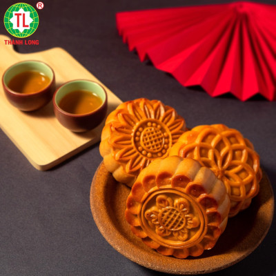 Hộp Bánh Trung Thu 2 bánh 1 trứng 150g - COMBO SUPER A6 - Thành Long (300g) - VIỆT NAM