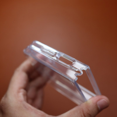 ốp lưng chống sốc trong suốt cho Samsung Galaxy Z Flip 7 5G hiệu Likgus Lin - Chống sốc 2m, túi khí ẩn 4 góc, chống va đập, độ trong full HD - Hàng nhập khẩu