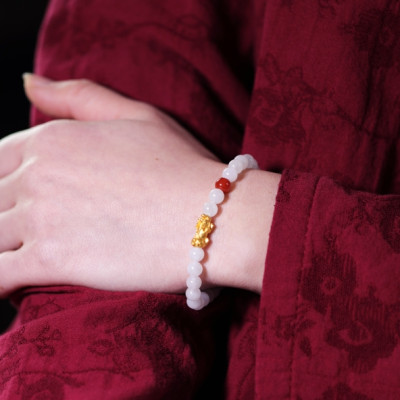 Vòng tay nữ vòng tay may mắn đá mã não trắng gắn tỳ hưu cầu Tài Lộc Duyên MNTH04