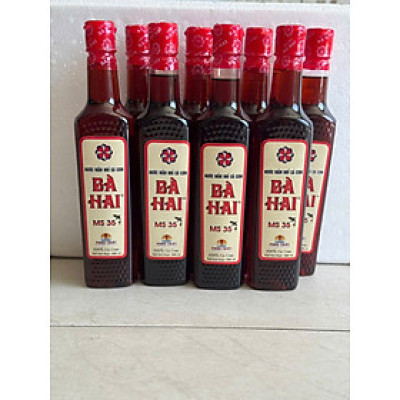 Lốc Chai Vuông Nhựa Tiết Kiệm Nước Mắm Cá Cơm Loại 1 Bà Hai ( 8 chai X 500ml ) 25 Độ Đạm