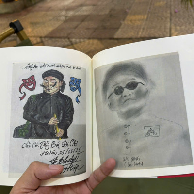 (Bìa mềm in màu) XUÂN HINH - KẺ CHỌC CƯỜI DÂN DÃ - Thanh Thủy, Như Hoa chấp bút - THBooks