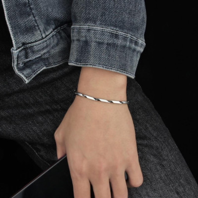 Vòng - Lắc nữ titan hoả tiễn trơn thời trang cao cấp thép không gỉ titanium trangsucpt PTLTNAB