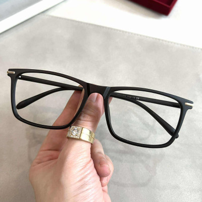 Kính gọng Mắt vuông to chất liệu nhựa dẻo, bền (Màu đen nhám)