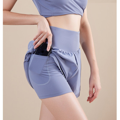 Bộ đồ đùi nữ thể thao đa năng gồm áo ngắn tay và quần đùi 2 lớp có túi nhỏ tiện dụng