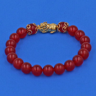 Vồng tay thạch anh đỏ 8 ly charm tỳ hưu TH74