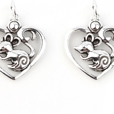 Charm bạc trái tim chứa chuột treo - Ngọc Quý Gemstones