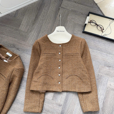 Áo khoác dạ nâu sang chảnh chuẩn xịn