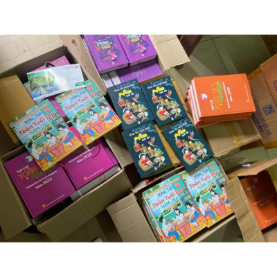 Sách - Tổng tập văn tuổi thơ ( 2022 )