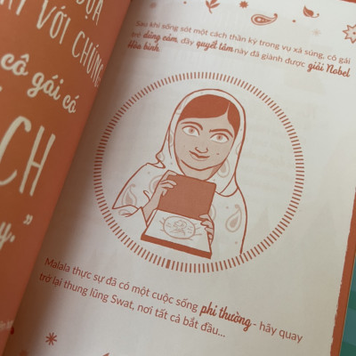 (Combo 5 cuốn DANH NHÂN ĐƯƠNG ĐẠI – Cuộc Đời Phi Thường Của Stephen Hawking – Cuộc Đời Phi Thường Của Anne frank – Cuộc Đời Phi Thường Của Malala Yousafzal - Cuộc Đời Phi Thường Của Michelle Obama -  Cuộc Đời Phi Thường Của Neil Armstrong