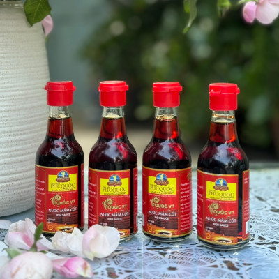 Lốc 8 Chai Nước Mắm Cốt Phú Quốc - Quốc Vị 60ml Độ Đạm Chai Thủy Tinh 40N Cá Cơm