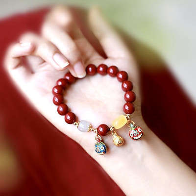 VÒNG TAY CHUỖI HẠT ĐÁ ĐỎ BÌNH AN , CHIÊU TÀI , NẠP LỘC