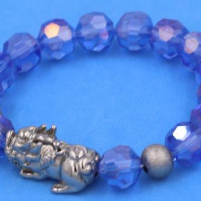 Vòng tay Pha Lê Xanh Dương cắt giác 10 ly - Vòng tay Tỳ Hưu Inox 2 Bi VFLGXDTHTRHB10