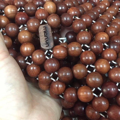 Chiếu Hạt Gỗ Hương Đỏ , kích thước 2,2mx2m hạt 1.2cm - Chiếu gỗ Mian .vn ( video, hình thật )