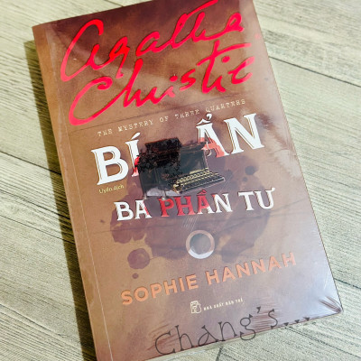 Sách The Mystery of Three Quarters - Bí Ẩn Ba Phần Tư