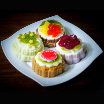 Bộ 10 khuôn rau câu trung thu - Khuôn hồng loại 10 cm - Mã số 1042