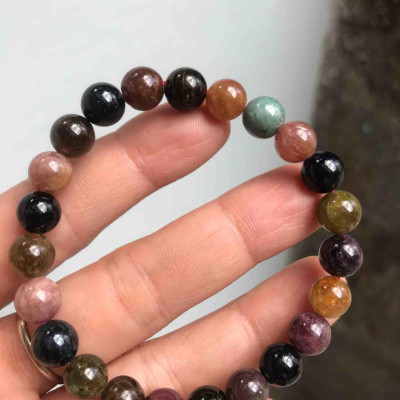 TOURMALINE 8MM NỮ ĐEO ĐÚNG ĐÁ THIÊN NHIÊN TẤT CẢ NỮ ĐEO ĐƯỢC HẾT