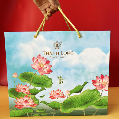 Hộp bánh trung thu 4 bánh chay 220g - Thành Long - Combo chay trăng/ chay 4 880g - Tặng 1 hộp trà - Việt Nam