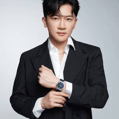 Đồng hồ nam chính hãng IW CARNIVAL IW711G-2 Kính sapphire ,chống xước ,Chống nước 50m ,Bảo hành 24 tháng,Máy cơ (Automatic),dây cao su cao cấp, mặt xanh thiết kế đơn giản dễ đeo