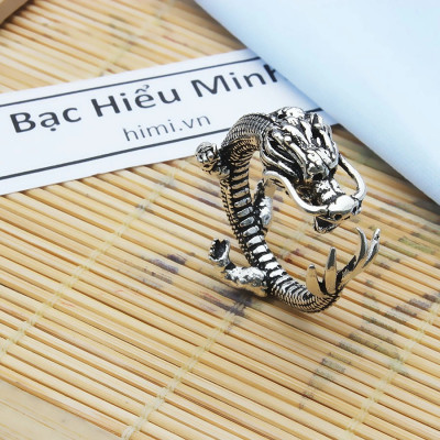Nhẫn Nam Bạc 925 Hình Rồng Cuộn Màu Đen Nam Tính Phong Cách Trang Sức BẠC HIỂU MINH NA603