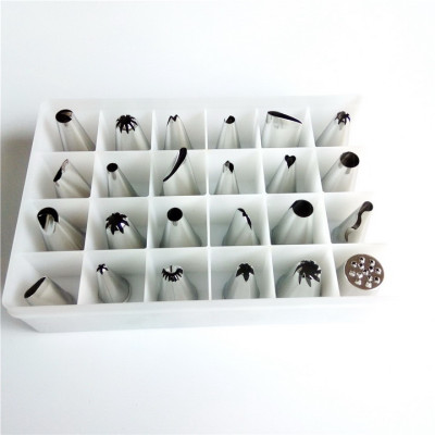 Bộ 24 đuôi bắt bông kem – Bộ dụng cụ làm bánh kem – Mã số 1035