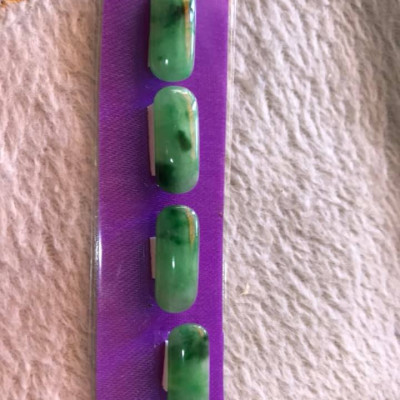 BỘ TRANG SỨC LẮC TAY GỒM 4 VIÊN ĐÁ CẨM THẠCH TỰ NHIÊN MÀU XANH LÁ ĐIỂM XANH SƠN THỦY ĐẬM SIZE 19MM X DẦY 8MM NỮ MỆNH THỦY MỘC HỎA