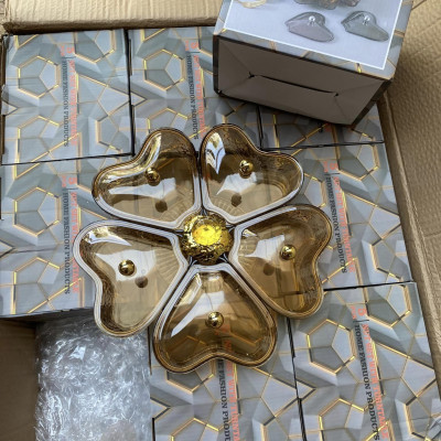 Khay đựng mứt bánh kẹo xoay 5 ngăn hình trái tim, khay đựng trái cây sang trọng