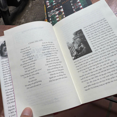 VÒNG TAY HỌC TRÒ -  Nguyễn Thị Hoàng - Nhã Nam