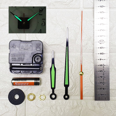 Máy Đồng Hồ EASTAR KIM TRÔI Độ Chính Xác Cao – Bộ KIM ĐAO thân Kim màu ĐEN có phủ DẠ QUANG màu Xanh – Kèm theo Pin Maxell