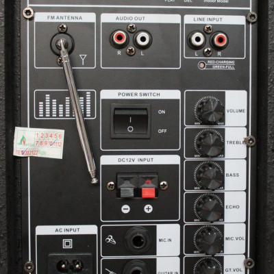 Loa Kéo Di Động Karaoke Bass 30 BMD LK-30B40 (600W) 3 Tấc - Màu Ngẫu Nhiên - Chính Hãng