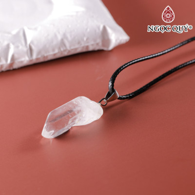 Dây chuyền tinh thể đá thạch anh trắng 27x10mm mệnh thủy kim - Ngọc Quý Gemstones