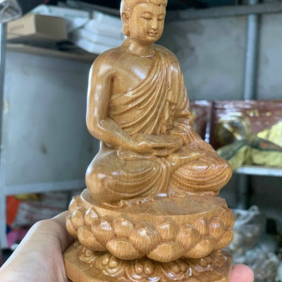 Tượng phật thích ca bằng gỗ bách xanh thơm nức kt cao 15×9×9cm