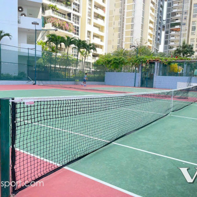 Lưới tennis thi đấu Vifa 323348C dài 12.7m cao 1.07m được làm từ sợi BR-PE 3.0mm chống nước,đạt tiêu chuẩn thi đấu