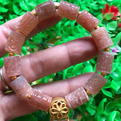 Vòng Tay phong Thủy may mắn tài lộc kiểu Đá Lu Charm mặt trời thiên nhiên vip  Size 9mm x dài 12mm hàng cao cấp nữ đeo tay sang lắm luôn ạ  100% đá thiên đeo vào may mắn tốt sức khỏe tim mạch và đẹp ạ