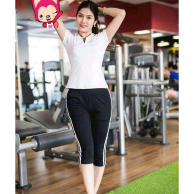 Đồ bộ thể thao nữ cổ V lửng phối sọc