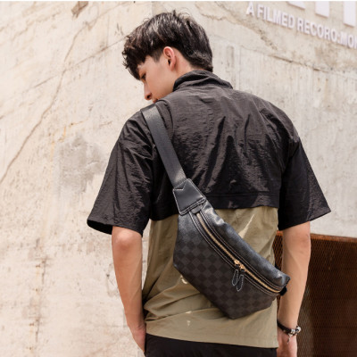 Túi đeo chéo nam phong cách mới  - BEE GEE DCN9299