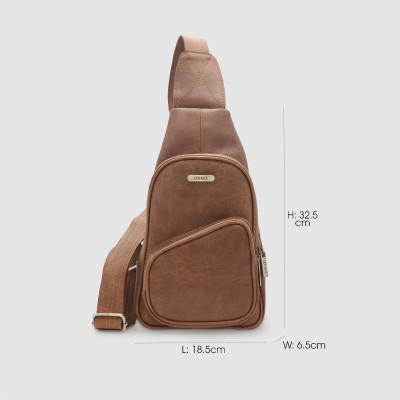 Túi đeo chéo trước ngực nam dáng đứng MB2-309