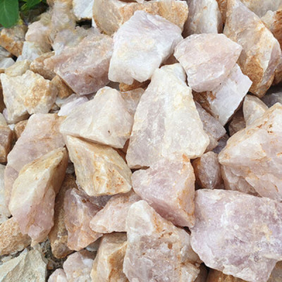 1kg đá thạch anh hồng vụn 4x6cm NHASAN rải sàn, trấn trạch