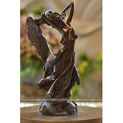 Tượng nghệ thuật trang