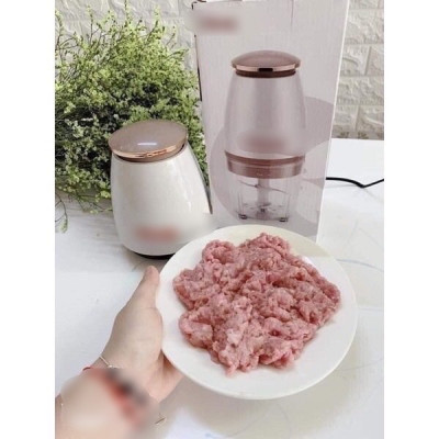 Máy xay thực phẩm nhà bếp  với 4 lưỡi dao siêu tốc nhỏ gọn và tiện lợi tiết kiệm thời gian 