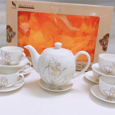 BỘ ẤM CHÉN PHA TRÀ GỒM 6 CỐC 7 ĐĨA SỨ TRẮNG HOA ÁNH BẠC -ANTH251 ( GIAO NGẪU NHIÊN )