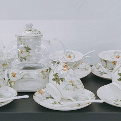 BỘ ẤM THỦY TINH PHA TRÀ HOA KÈM 6 CỐC KHAY VÀ THÌA SỨ XƯƠNG CAO CẤP - VD58