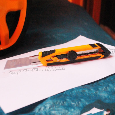 DAO RỌC GIẤY INGCO HKNS16618 - HÀNG CHÍNH HÃNG