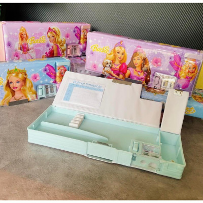 HỘP ĐỰNG BÚT / HỘP VIẾT búp bê Babie xinh đẹp. Có nam châm hít - có chuốt bút chì, 2 ngăn tiện dụng. Dụng cụ học sinh. C