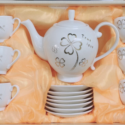 BỘ ẤM CHÉN PHA TRÀ KÈM 7 ĐĨA LÓT CỐC ( GIAO NGẪU NHIÊN ) - ANTH626