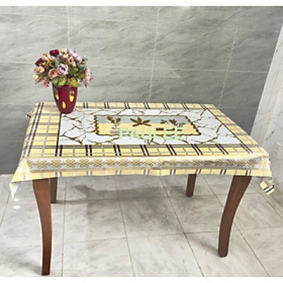 Khăn trải bàn W.751 caro - nhũ vàng 90 x 150 cm, không thấm nước, dễ làm sạch