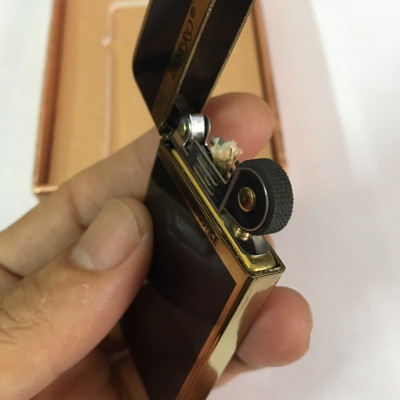 Vỏ Hột Quẹt Bật Lửa Zorro ZC5 Sơn Mài Bóng Viền Vàng Cao Cấp
