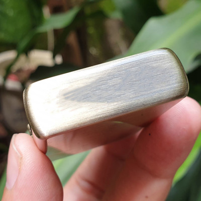 Vỏ Hột Quẹt Bật Lửa Hộp Quẹt Xăng Đá Zorro Z85914 Họa Tiết Cây Đàn - Dùng Xăng Bấc Đá Cao Cấp