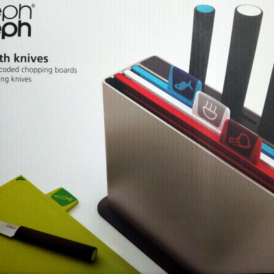 Bộ dao thớt Joseph Joseph - Hàng chính hãng