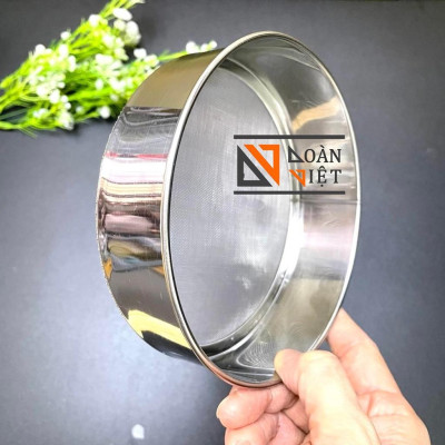 Dụng cụ RẮC CACAO, RÂY BỘT INOX loại nhỏ 14, 5cm - Dụng cụ làm bánh lưới khít, pha chế vợt lược rau má dừa, rắc Ca Cao.